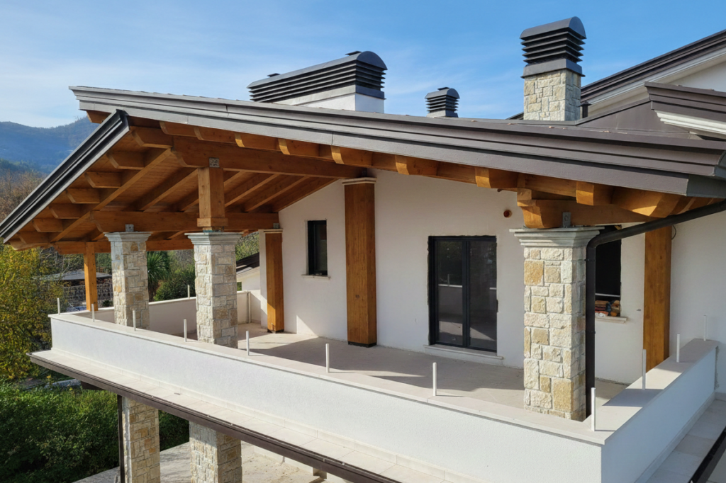 "Sistemi di Copertura in Legno Lamellare: Progettazione e Qualità in Campania."